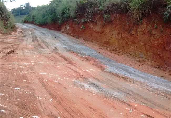 Prefeitura Municipal De Manhuaçu Prefeitura Conclui Melhorias Em Estradas No C Nascentes 4351